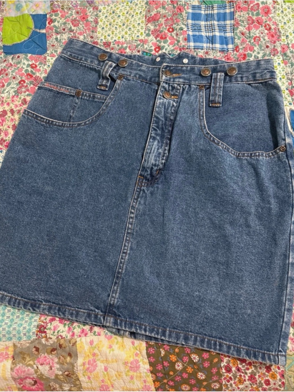 Squeeze Denim Mini Skirt with Button Waist